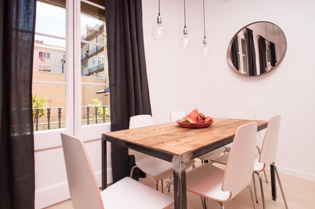 Short Stay Group Gracia Serviced Apartments Barcelona Room photo