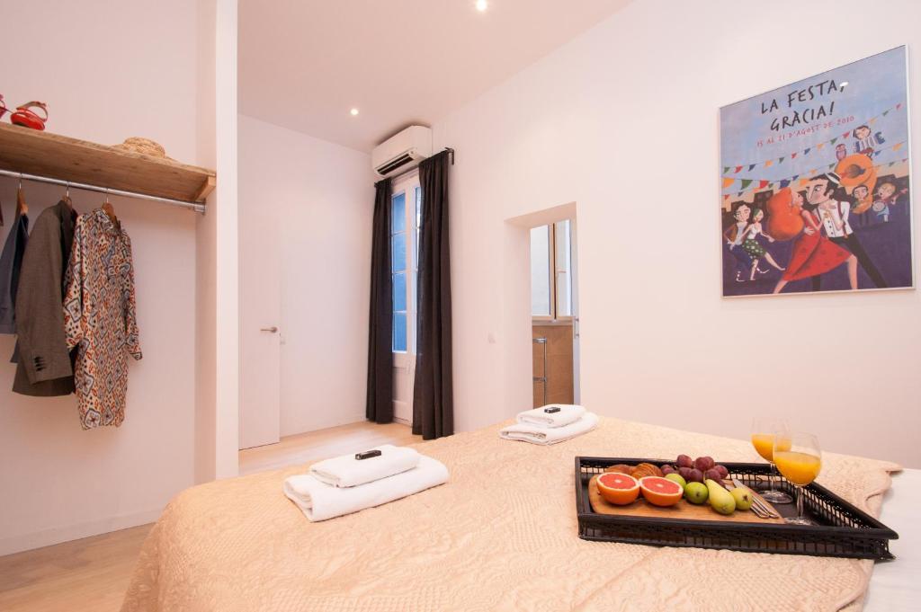 Short Stay Group Gracia Serviced Apartments Barcelona Room photo