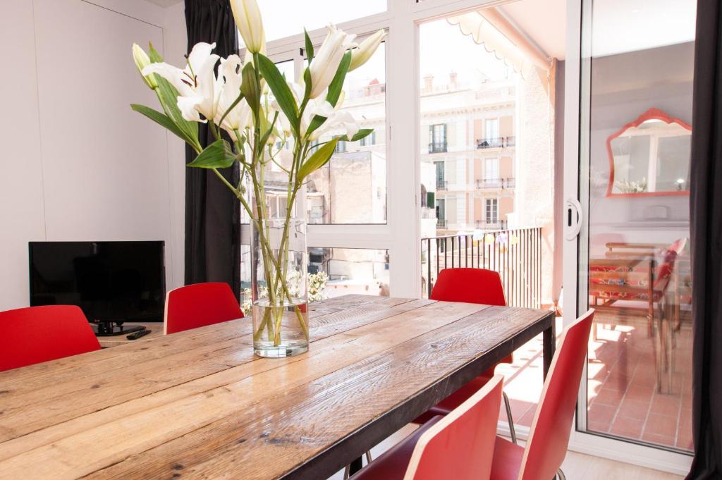 Short Stay Group Gracia Serviced Apartments Barcelona Room photo