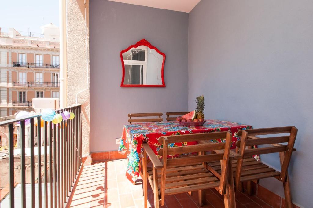 Short Stay Group Gracia Serviced Apartments Barcelona Room photo